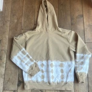 Women’s Talentless M Sweatshirt